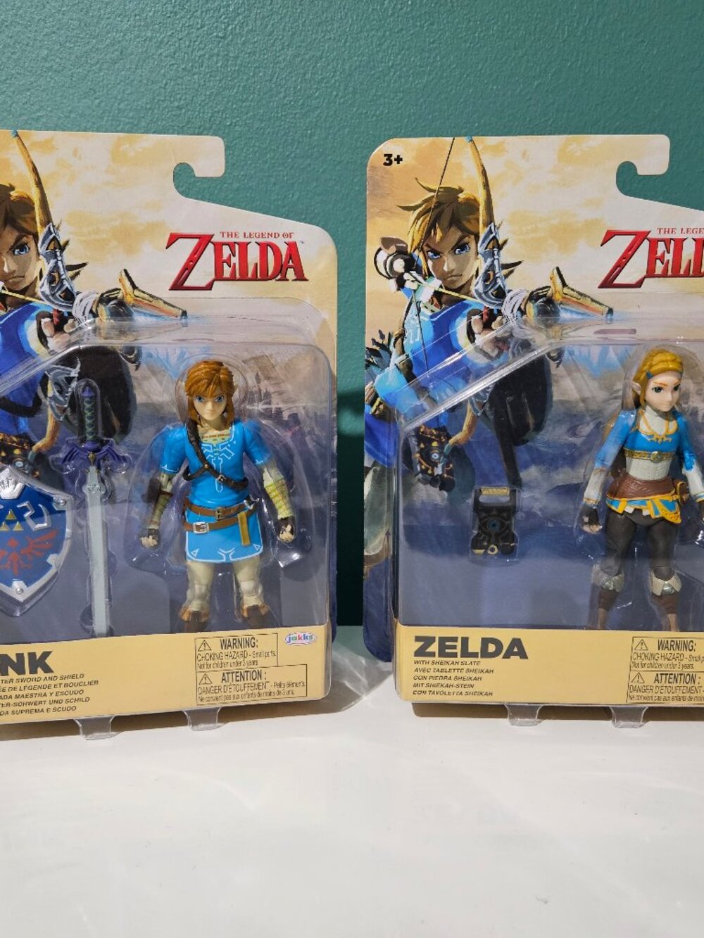 The Legend of Zelda Breath of the Wild 5" Action Figures - Link & Zelda Lot of 2